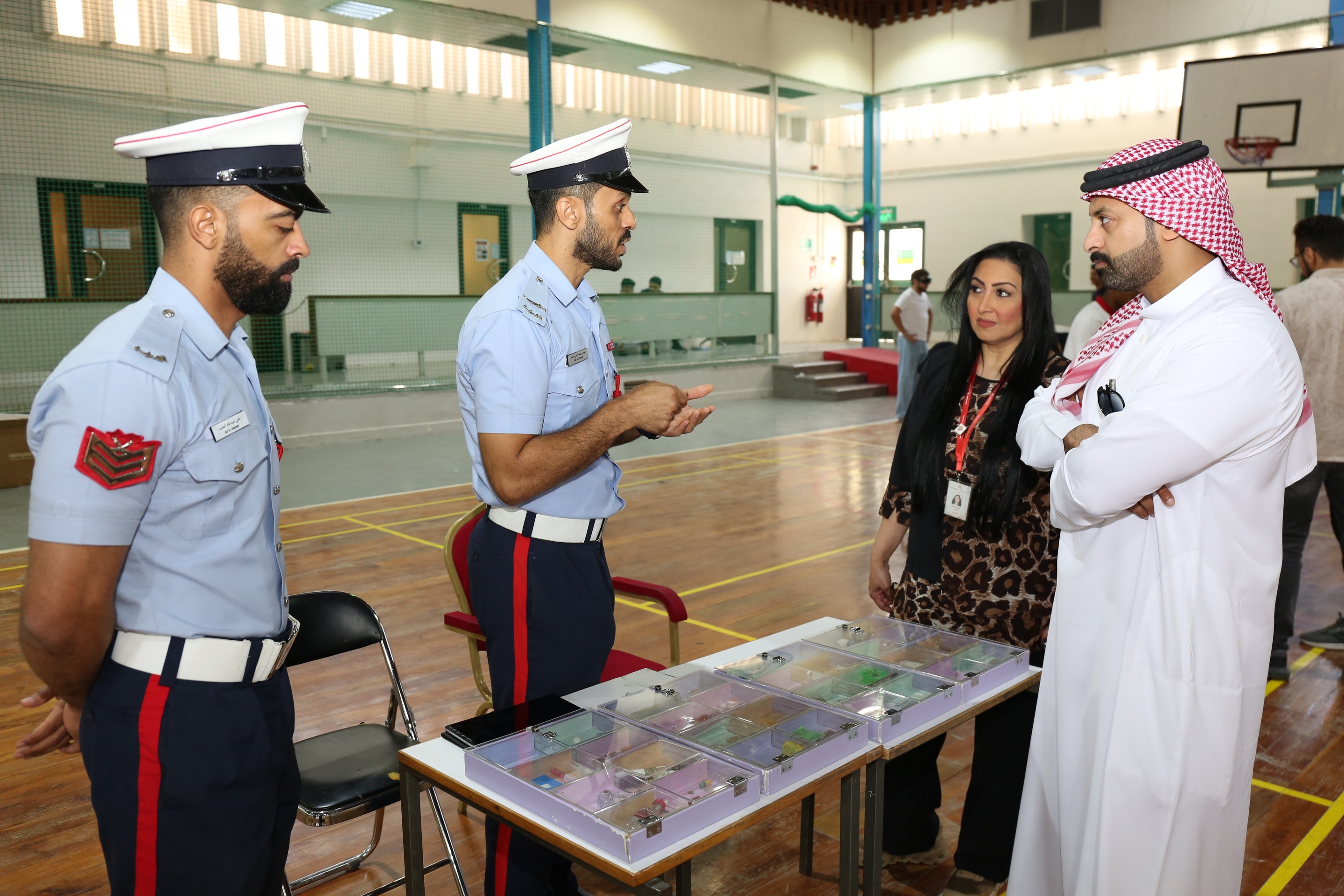مركز معاً ينظم معرضًا للتوعية الأمنية في بوليتكنك البحرين باستخدام الواقع الافتراضي ومحاكاة القيادة<